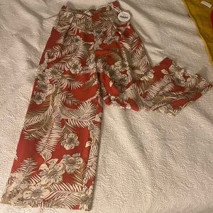 Wide-leg Pants - perfect resortware
